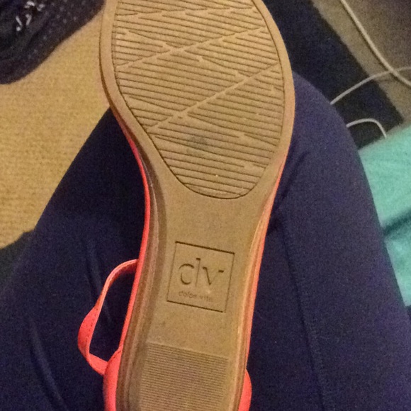 Dolce Vita Sandals - Picture 3 of 3